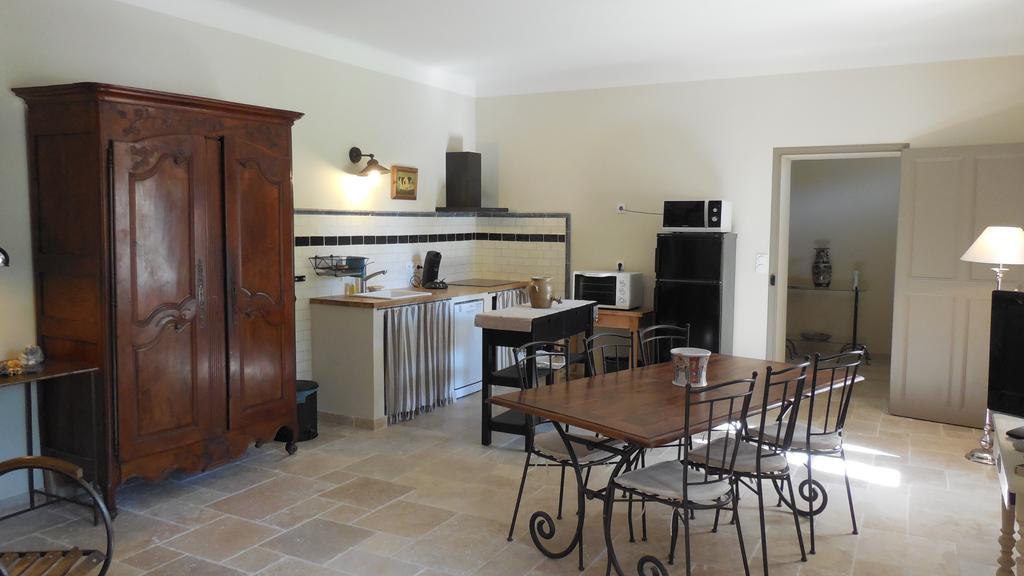 Domaine De Rochegude Villa Avignon Szoba fotó